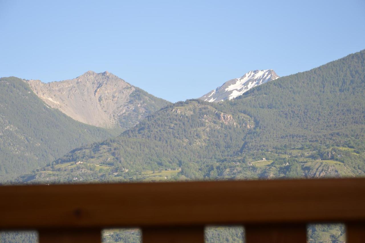 Chambres d'hôtes La Moraine Enchantée Aosta Exterior foto