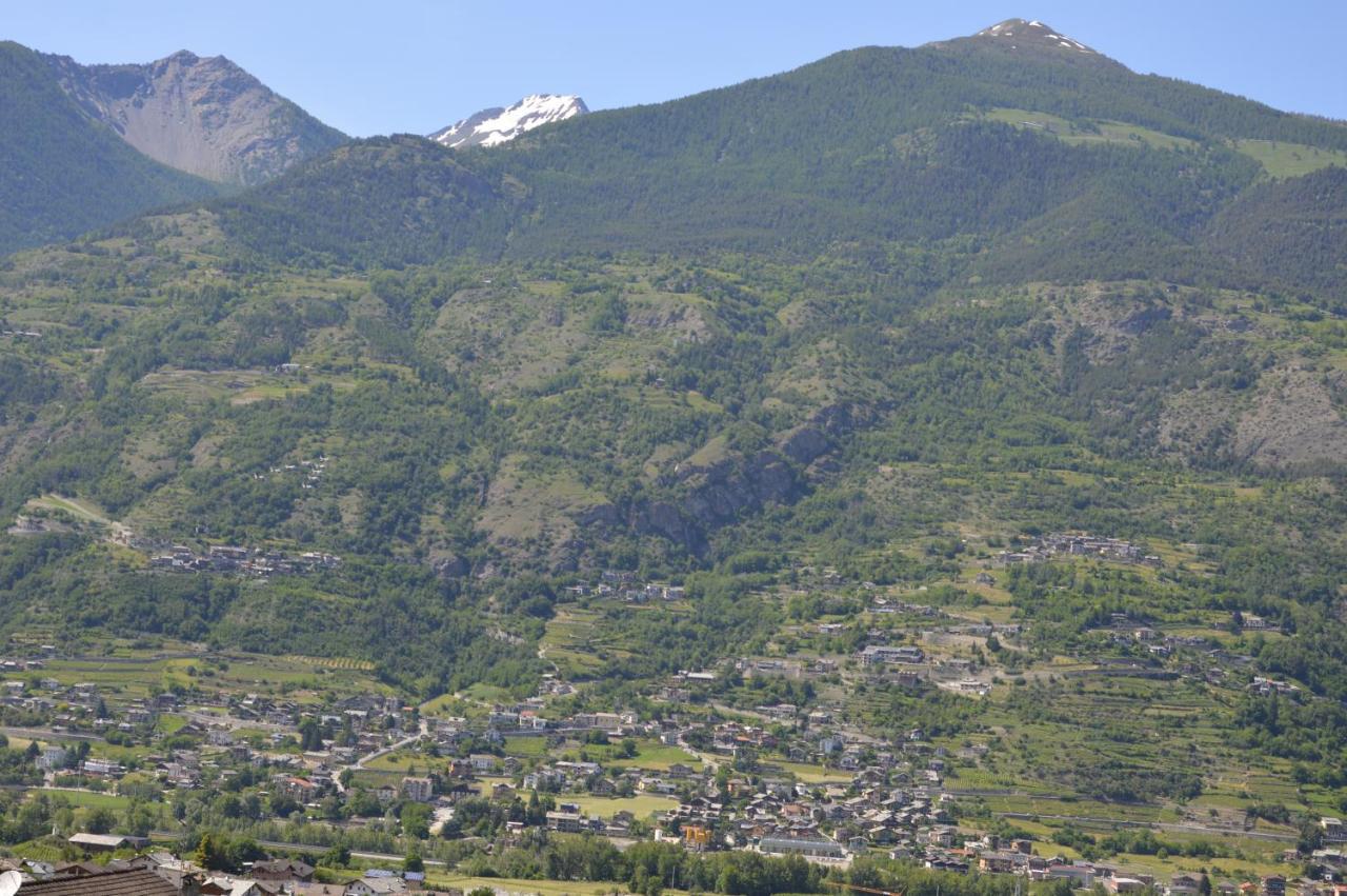 Chambres d'hôtes La Moraine Enchantée Aosta Exterior foto